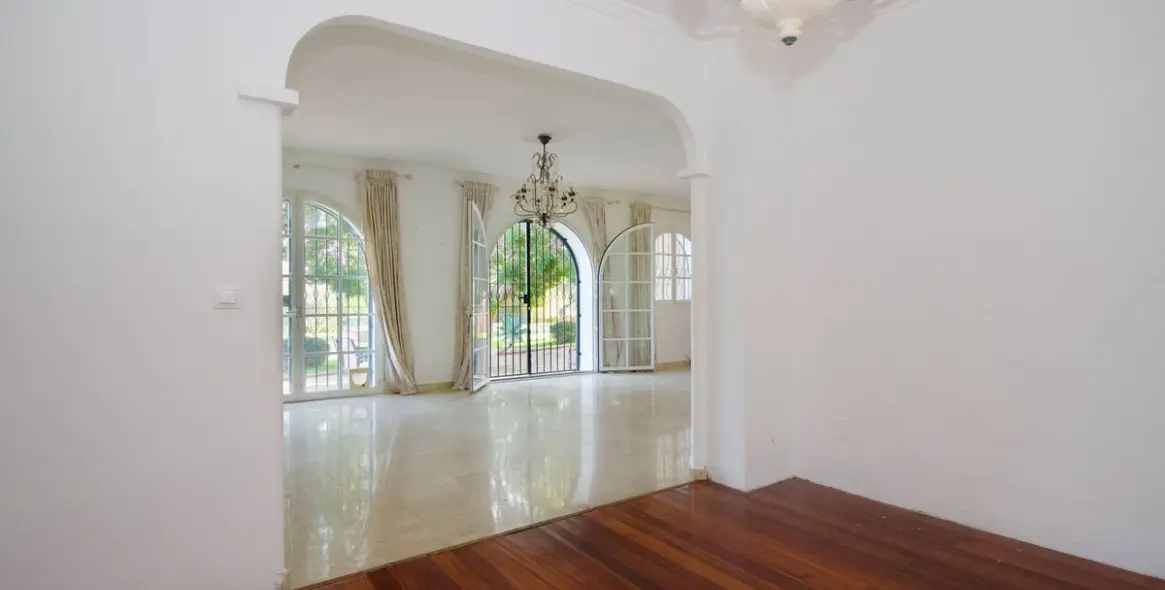 Sale of detached villa in Alhaurín el Grande 17