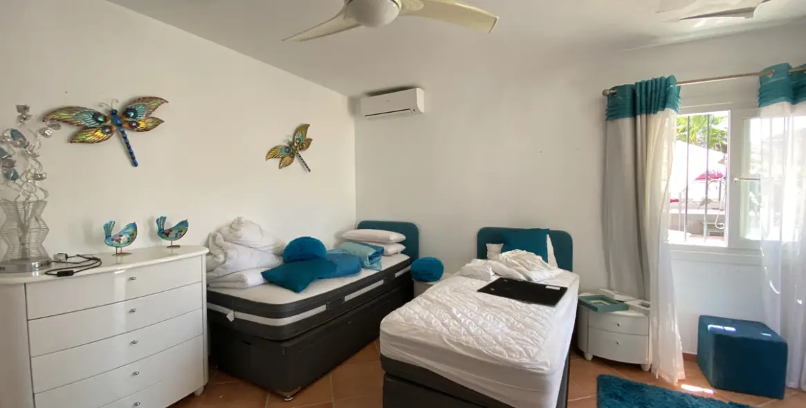 Продажа  отдельно стоящей виллы в Cerros del Aguila 20