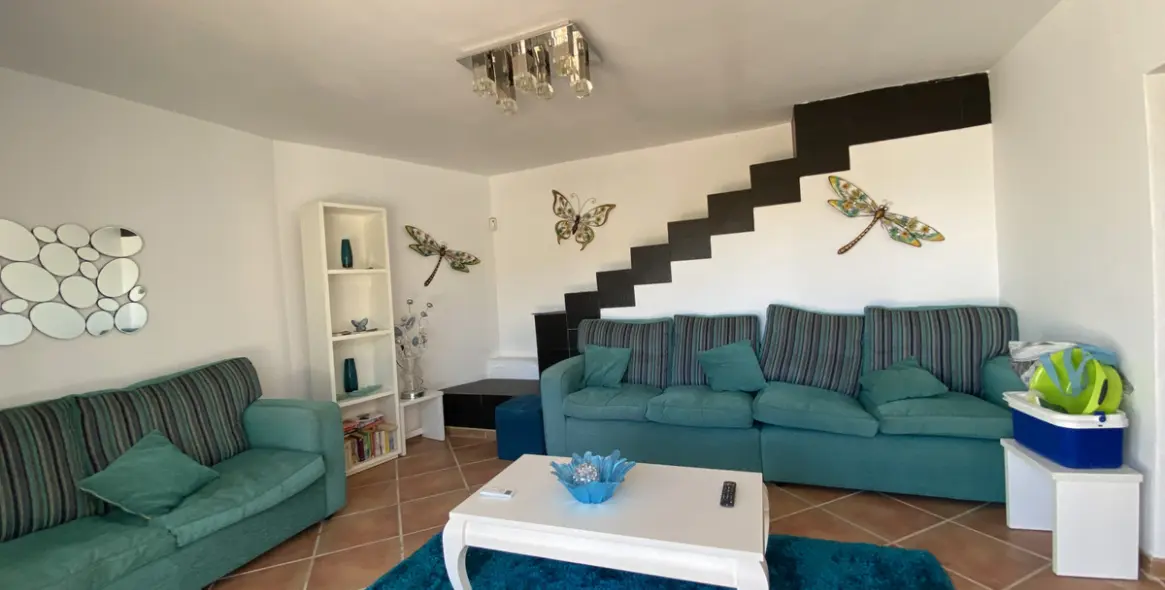 Продажа  отдельно стоящей виллы в Cerros del Aguila 38