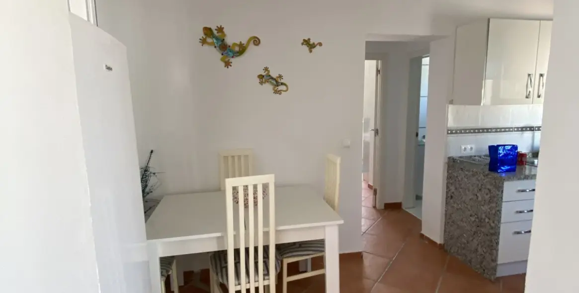 Продажа  отдельно стоящей виллы в Cerros del Aguila 39