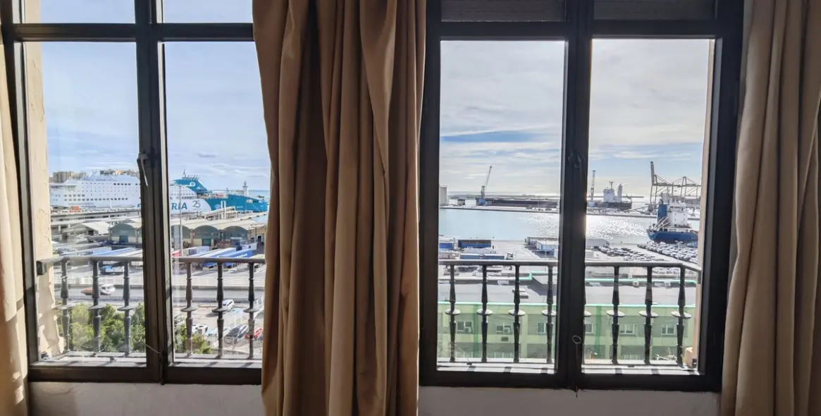 Продажа апартаментов на среднем этаже в Málaga Centro 3