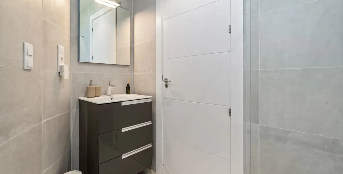 Продажа  отдельно стоящей виллы в Marbesa 25