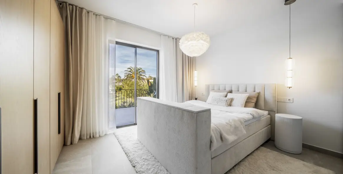 Продажа таунхауса в Nueva Andalucía 13