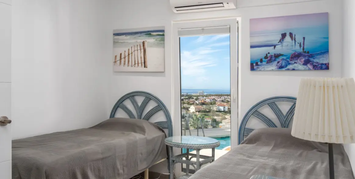 Продажа  отдельно стоящей виллы в Riviera del Sol 16