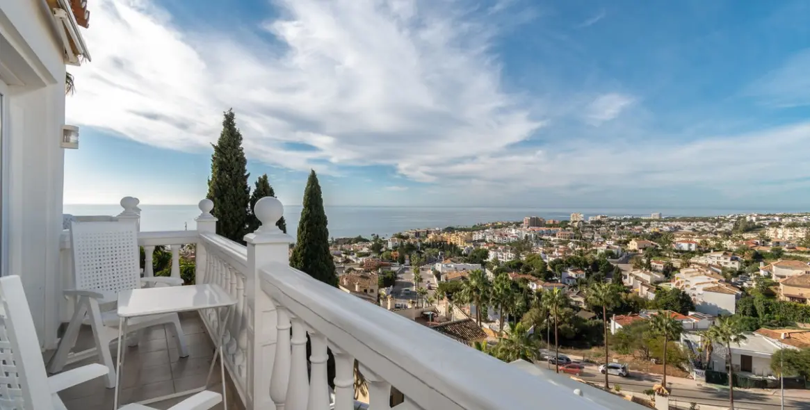 Sale of detached villa in Riviera del Sol 22