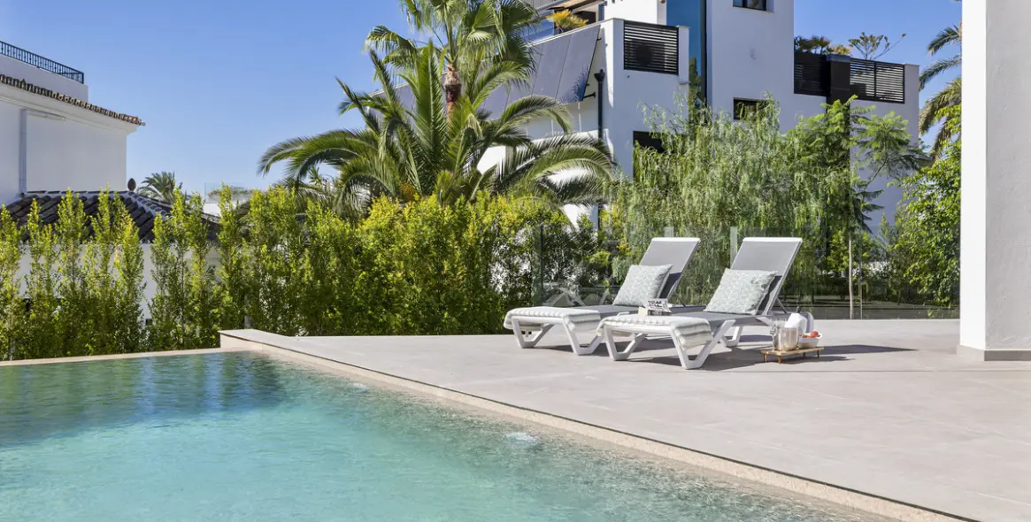 Sale of detached villa in Marbesa 14