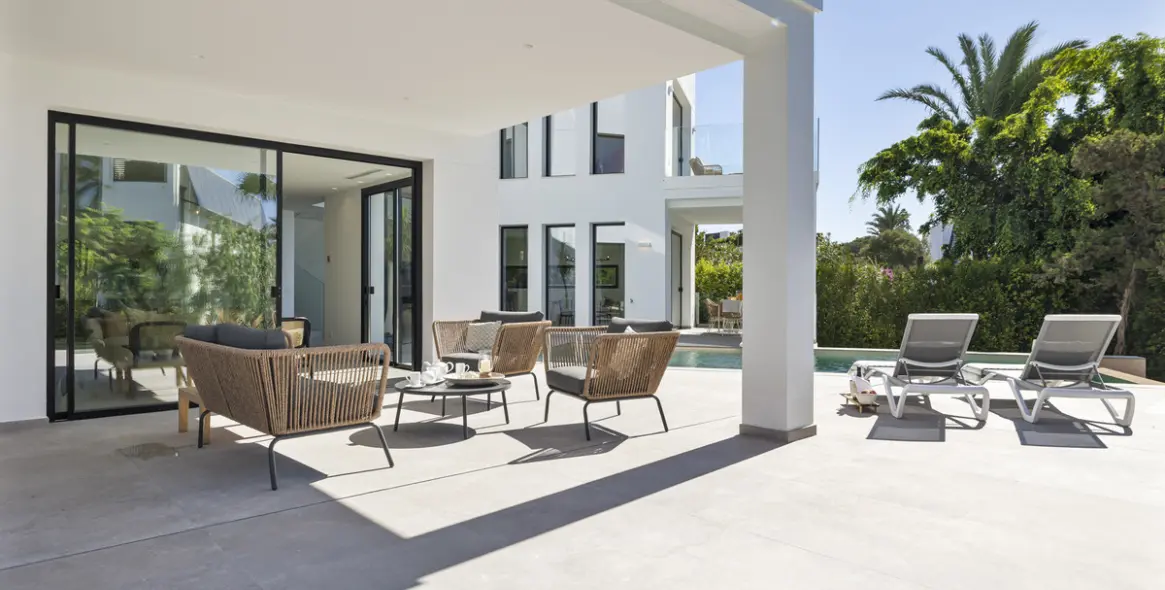 Sale of detached villa in Marbesa 15