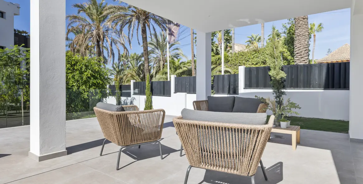 Sale of detached villa in Marbesa 16