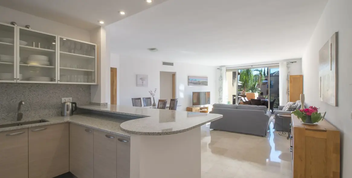 Долгосрочная аренда пентхауса в Bel Air 20