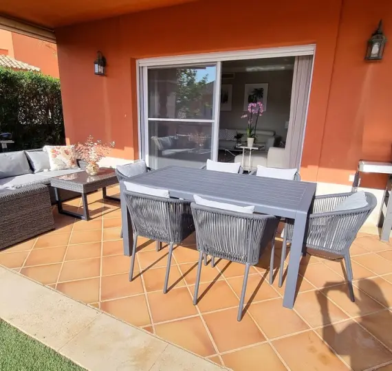 Long-term rent of semi-detached house in Santa Clara