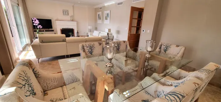 Long-term rent of semi-detached house in Santa Clara 3