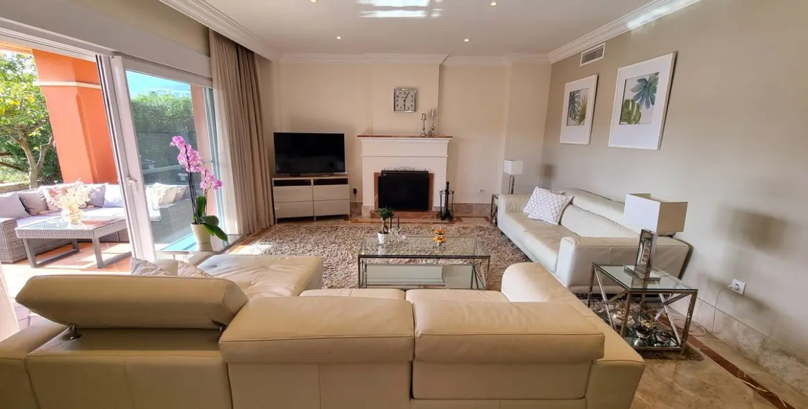 Долгосрочная аренда дома на две семьи в Santa Clara 10