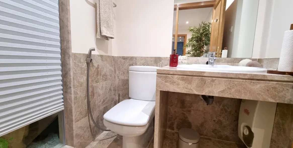 Долгосрочная аренда дома на две семьи в Santa Clara 12