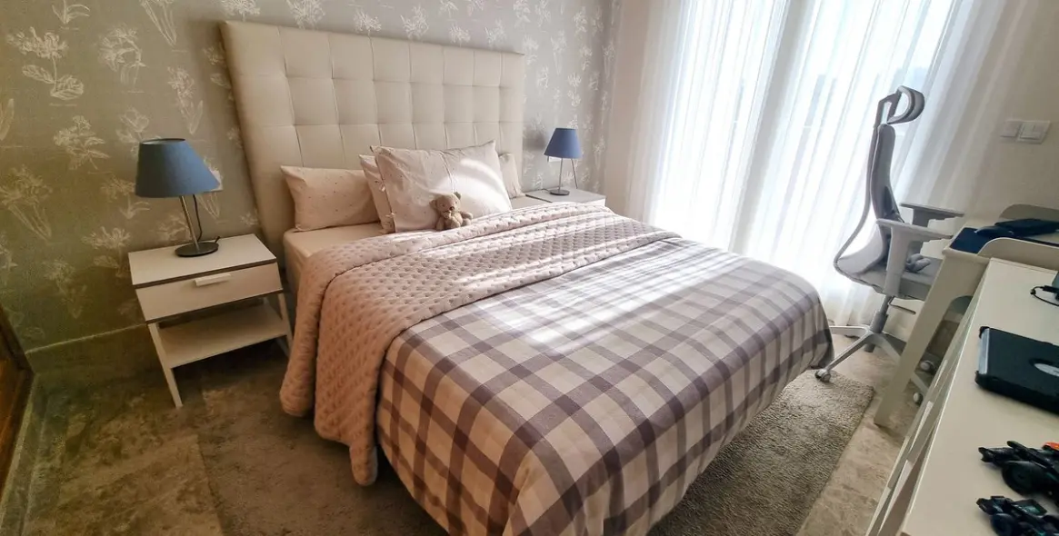 Долгосрочная аренда дома на две семьи в Santa Clara 16