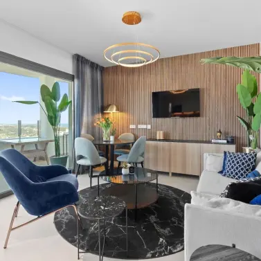 Долгосрочная аренда апартаментов на среднем этаже в Calanova Golf