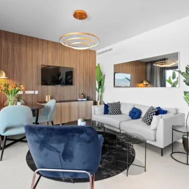 Долгосрочная аренда апартаментов на среднем этаже в Calanova Golf