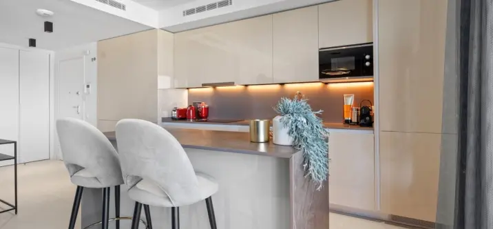 Долгосрочная аренда апартаментов на среднем этаже в Calanova Golf 4