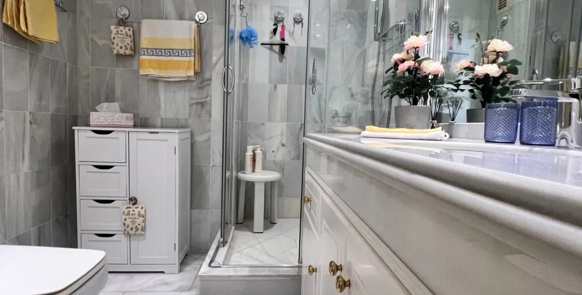 Sale of penthouse in Estepona 13