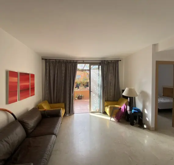 Sale of penthouse in Bel Air