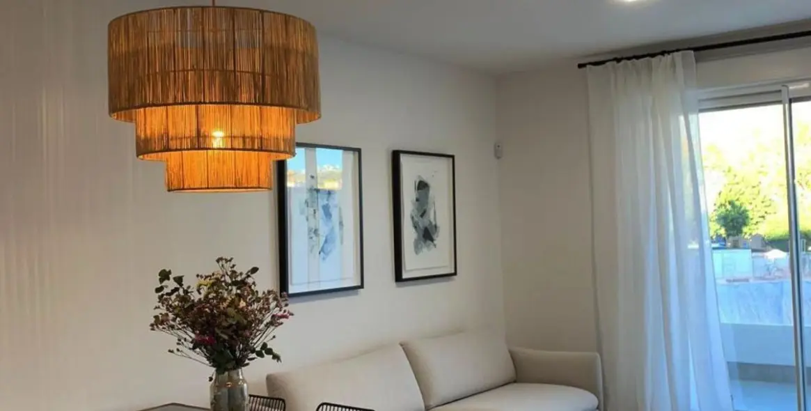 Sale of middle floor apartment in Nueva Andalucía 4