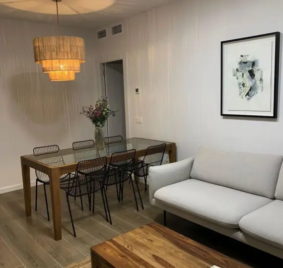 Sale of middle floor apartment in Nueva Andalucía