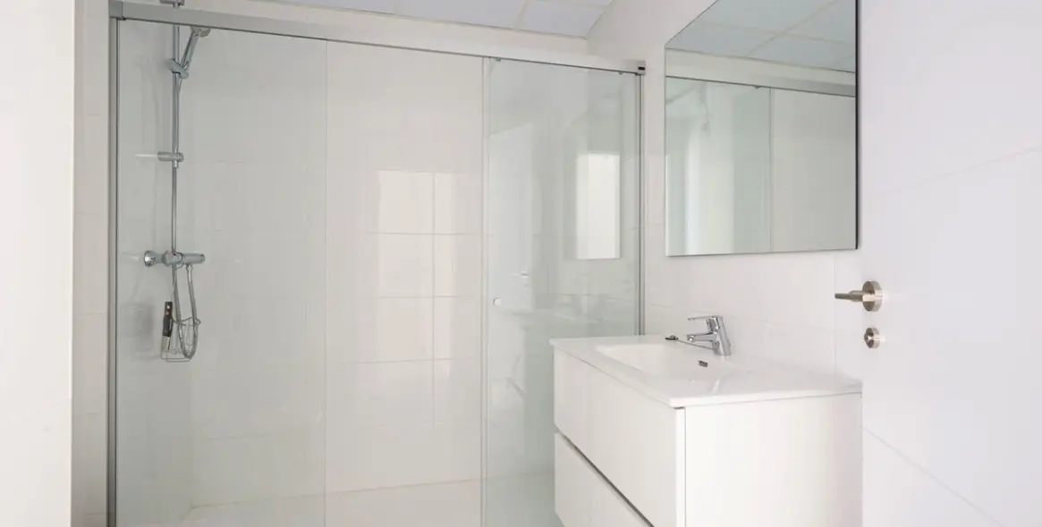 Sale of middle floor apartment in Nueva Andalucía 7