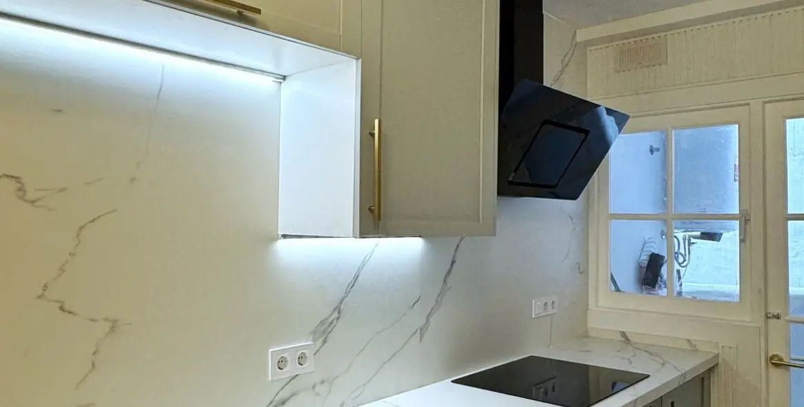 Долгосрочная аренда двухуровневых апартаментов в Benahavís 19