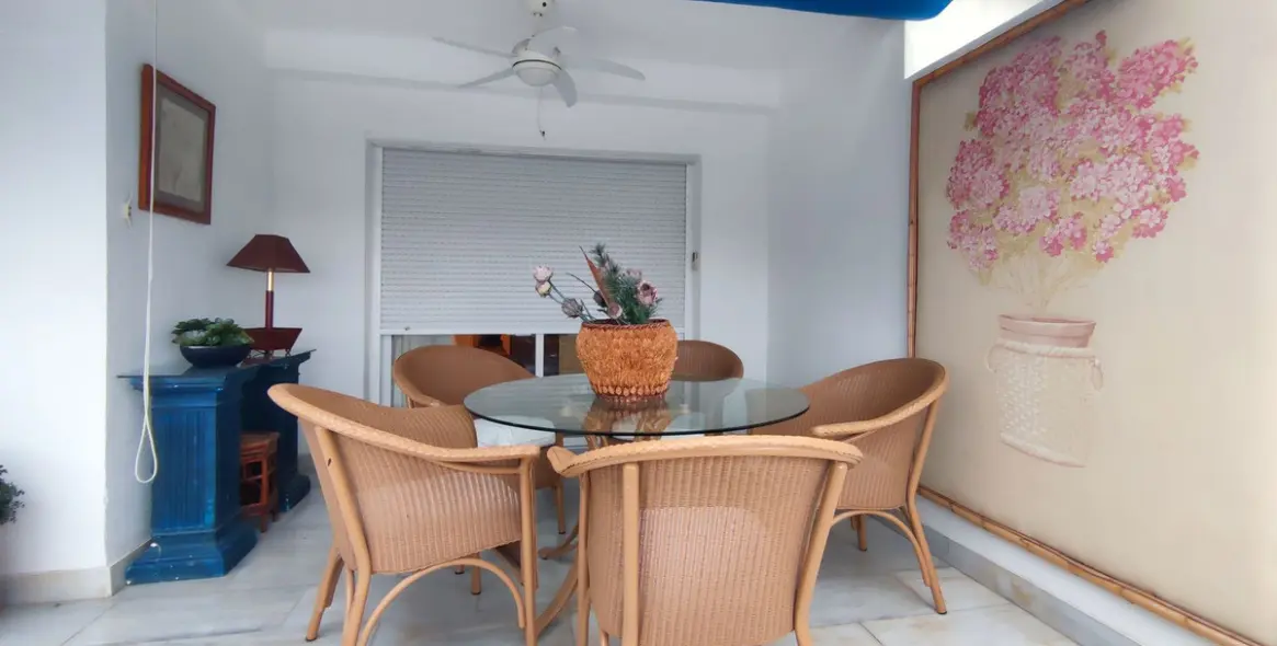 Продажа апартаментов на среднем этаже в Marbella (район Puerto Banús) 4