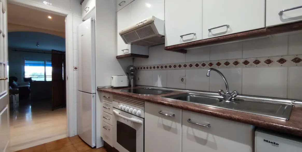 Продажа апартаментов на среднем этаже в Marbella (район Puerto Banús) 8