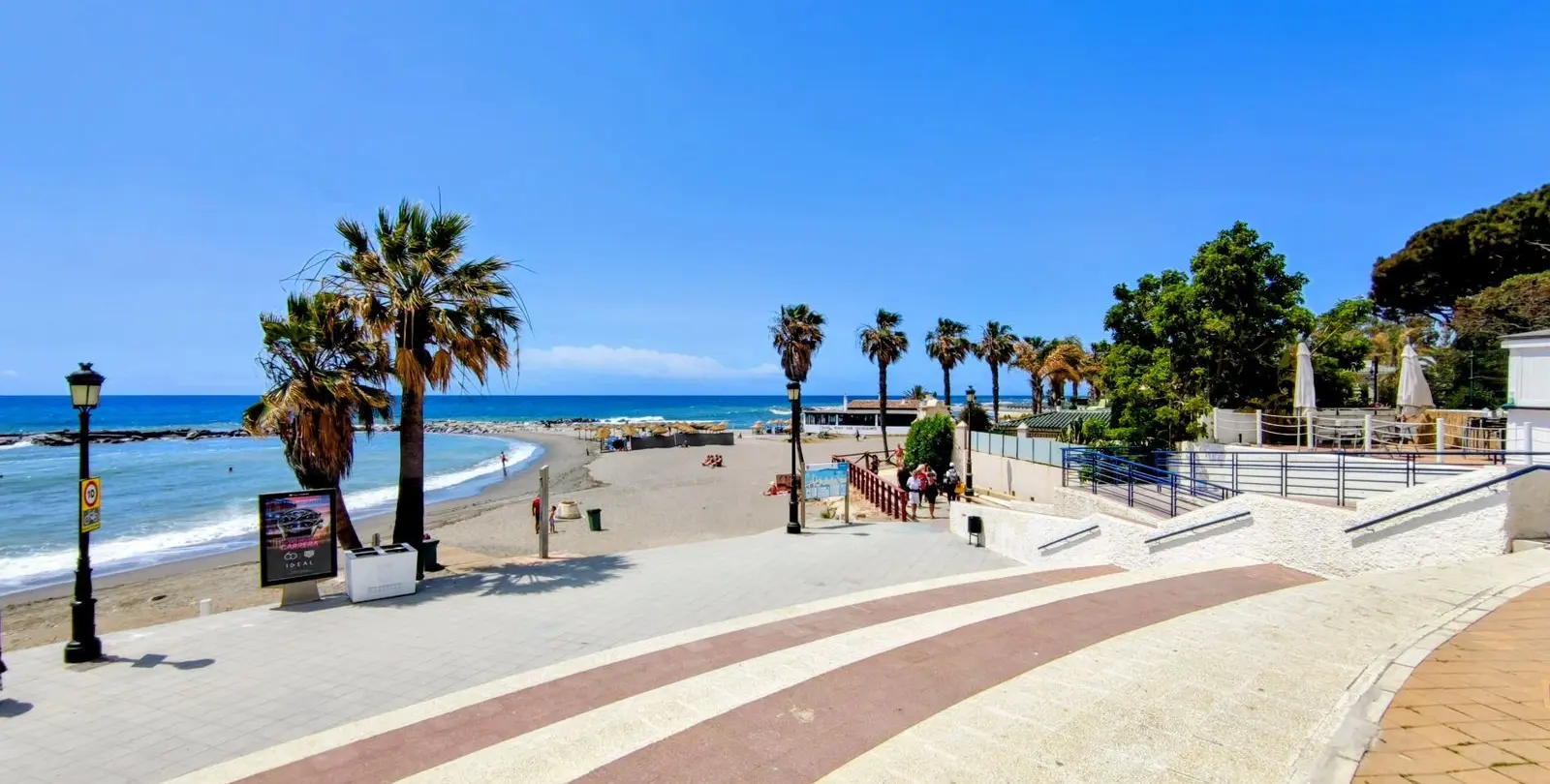 Продажа апартаментов на среднем этаже в Puerto Banús 39