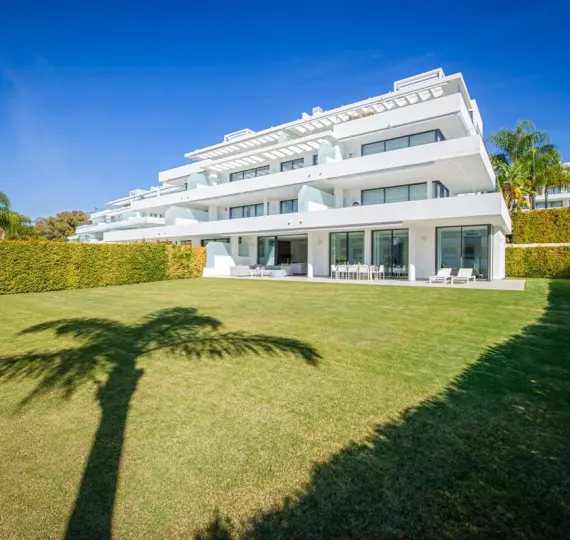 Апартаменты на первом этаже R5105848