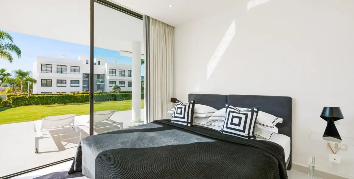 Продажа апартаментов на первом этаже в Estepona (район Estepona) 9