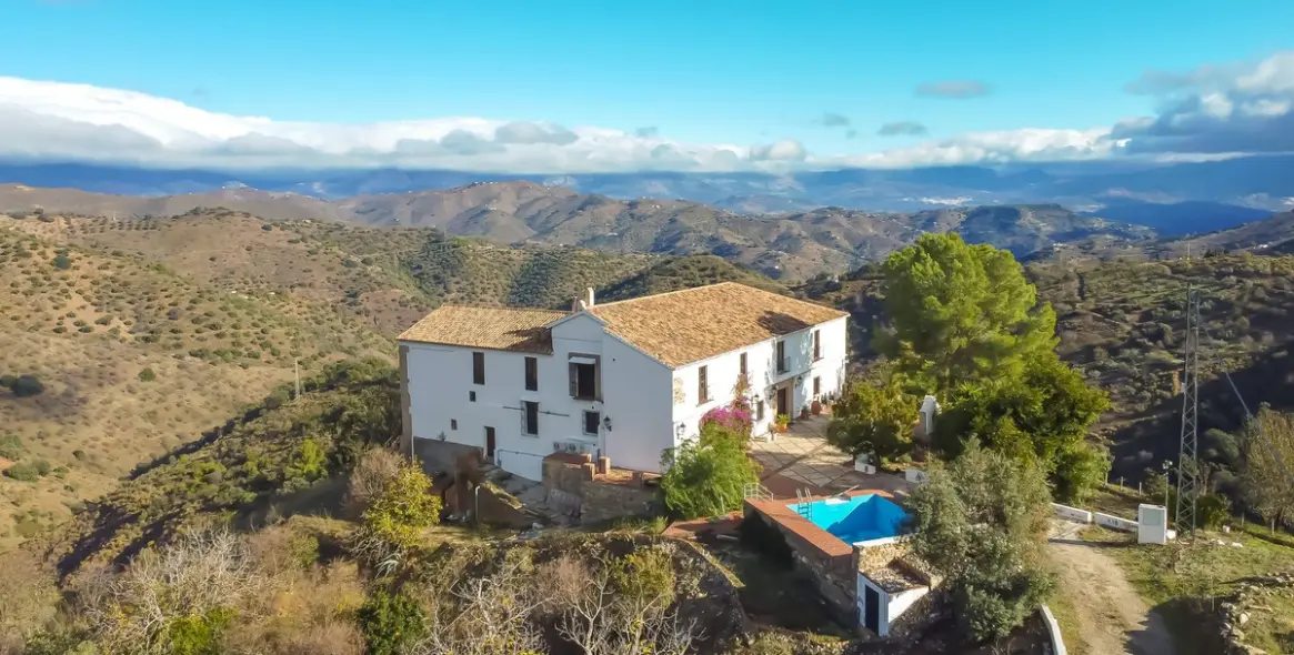 Продажа финки в Malaga (район Málaga Este) 2