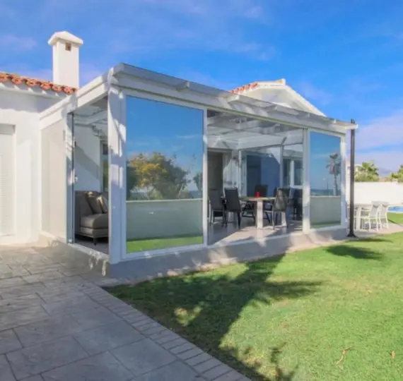 Oтдельно стоящая вилла R4422298