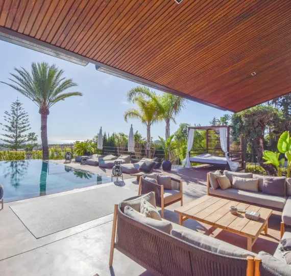 Oтдельно стоящая вилла R4604221