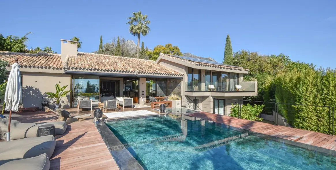 Продажа  отдельно стоящей виллы в Marbella (район The Golden Mile) 3