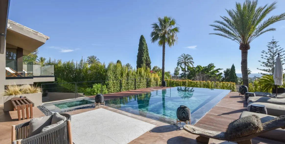 Продажа  отдельно стоящей виллы в Marbella (район The Golden Mile) 6