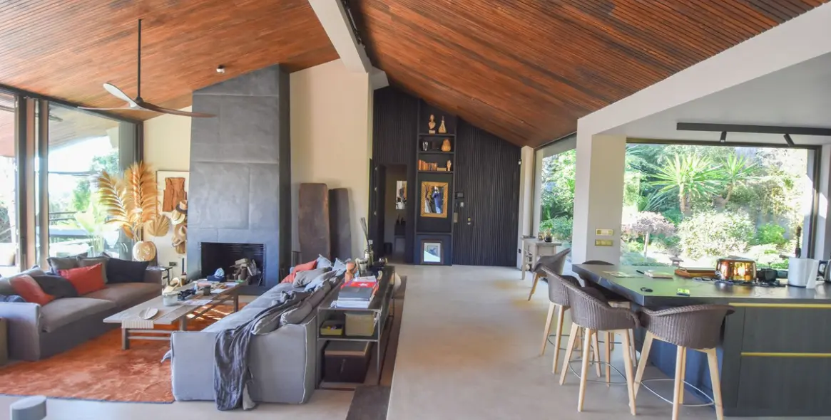 Sale of detached villa in The Golden Mile 16