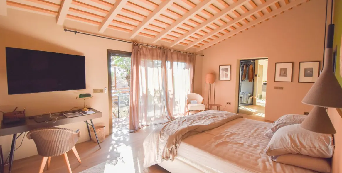 Sale of detached villa in The Golden Mile 17