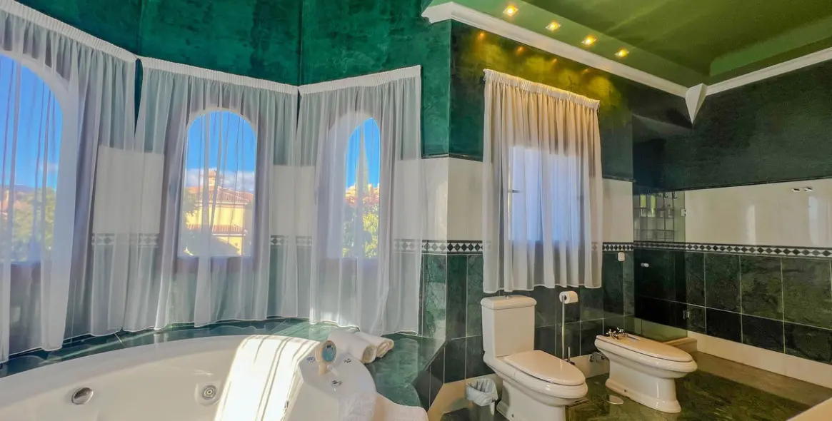 Long-term rent of detached villa in Los Flamingos 23