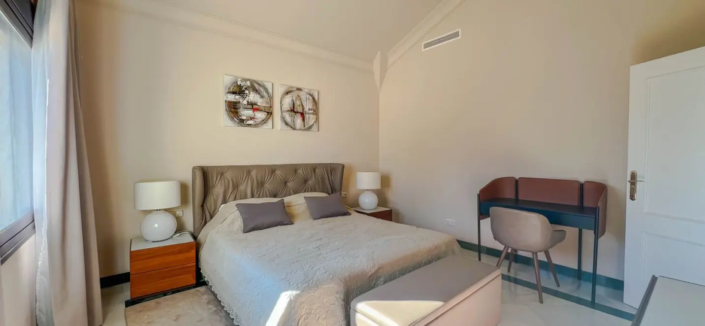 Venta de villa independiente en Los Flamingos 2