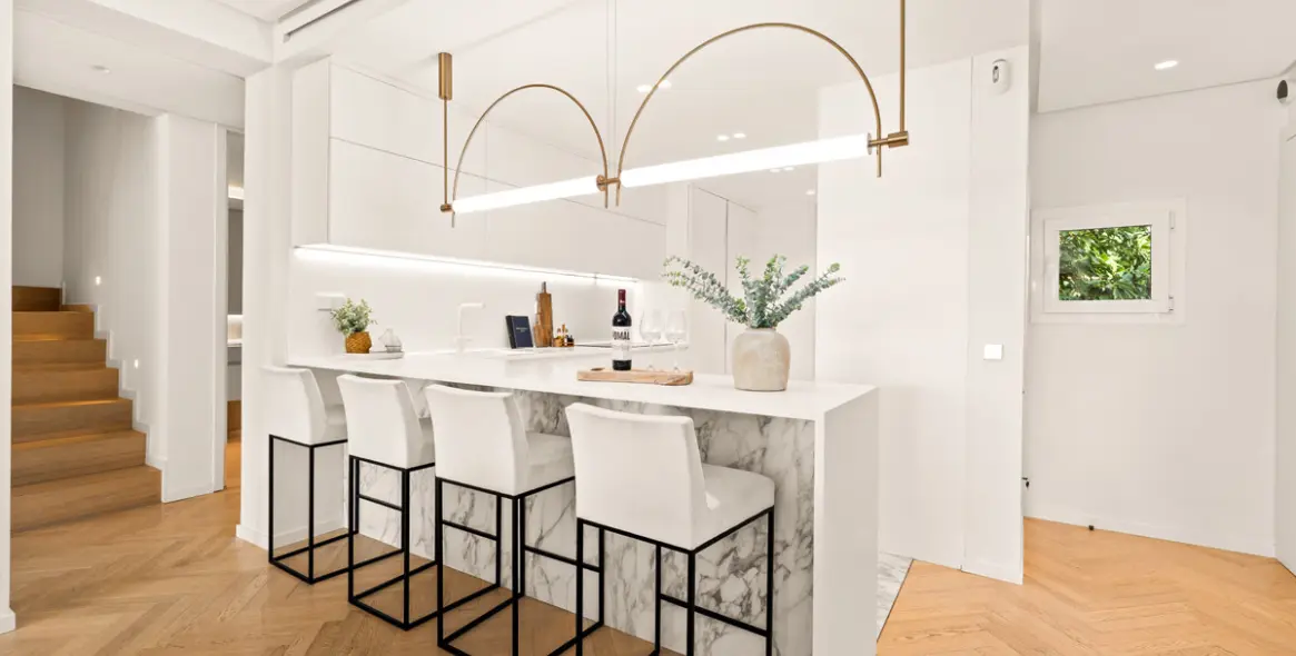 Продажа двухуровневого пентхауса в Benahavís (район Benahavís) 9