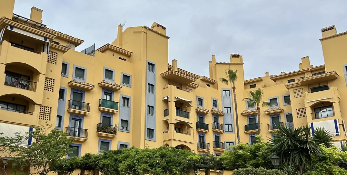 Long-term rent of ground floor apartment in San Pedro de Alcántara 18