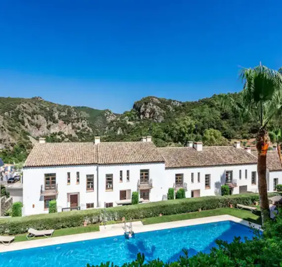 Long-term rent of townhouse in Benahavís