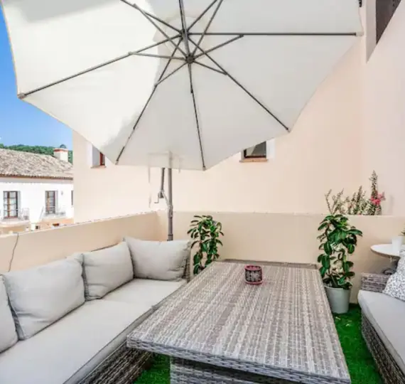 Long-term rent of townhouse in Benahavís