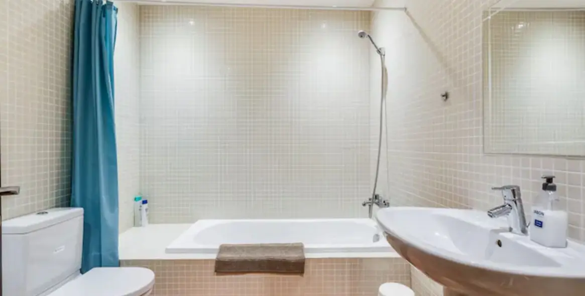 Alquiler a largo plazo de adosado en Benahavís 12