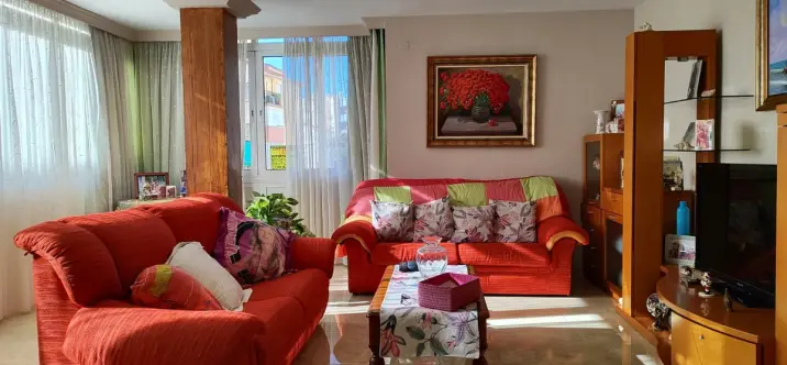 Sale of middle floor apartment in Torremolinos 0