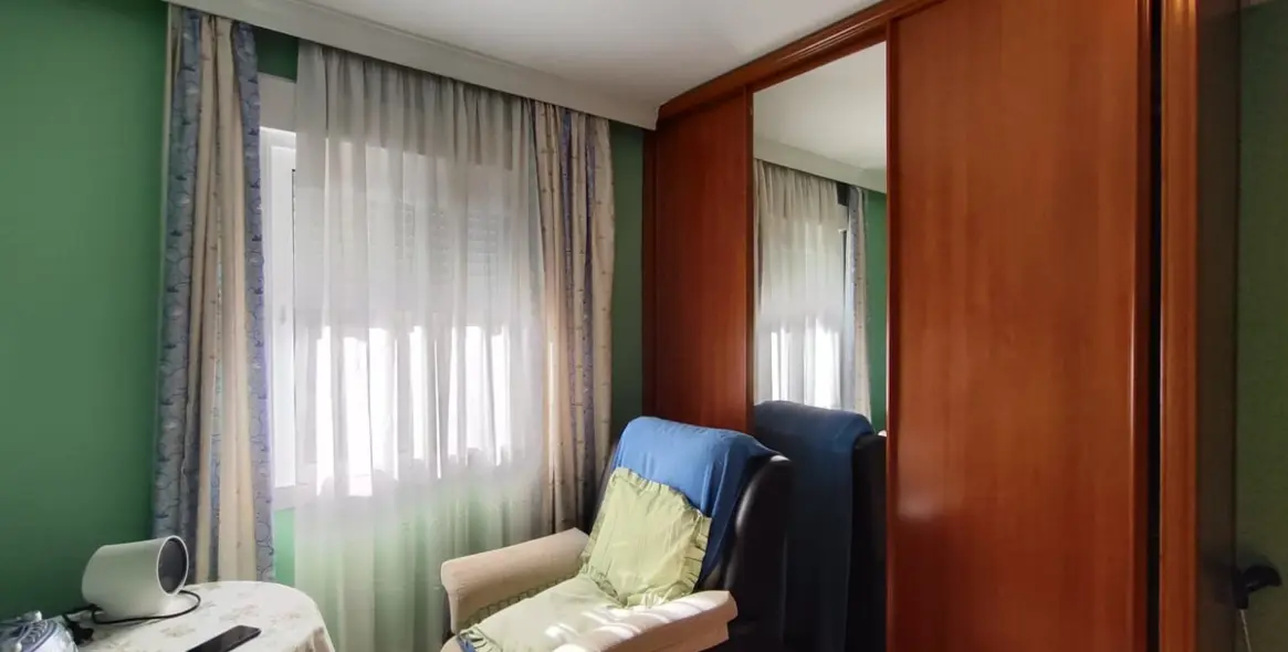 Продажа апартаментов на среднем этаже в Torremolinos 28