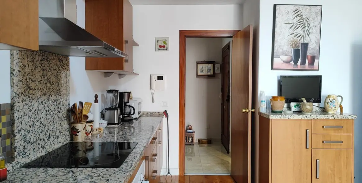 Продажа апартаментов на среднем этаже в Torremolinos 51