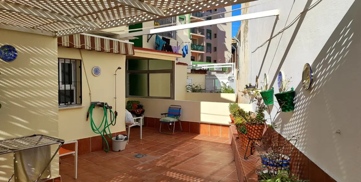 Продажа апартаментов на среднем этаже в Torremolinos 66